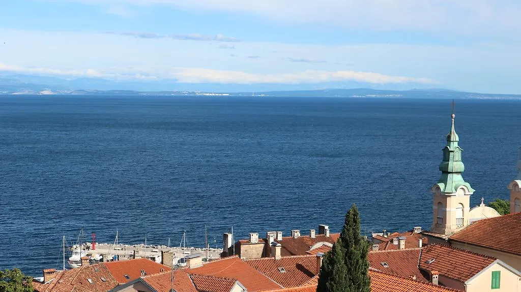 Apartments Komel Opatija