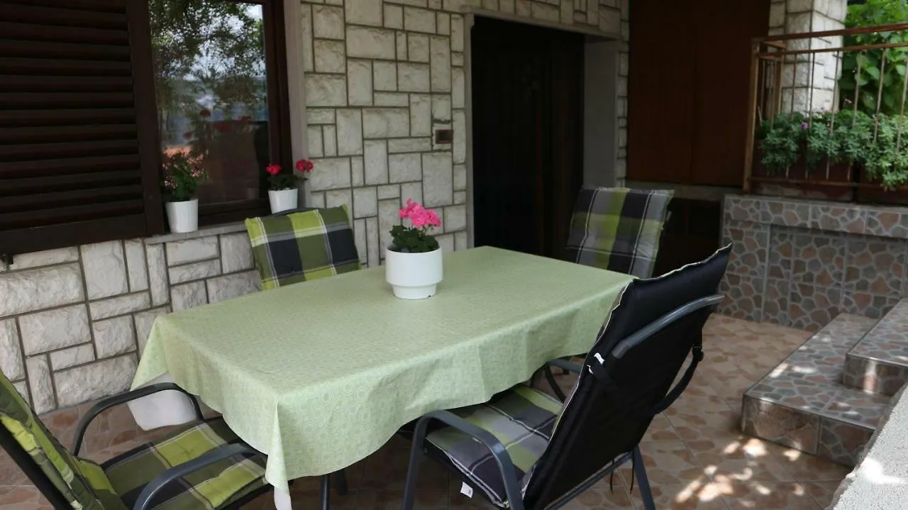 Apartments Komel Opatija 0*,